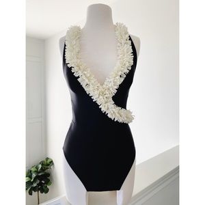 New Summersault Swimsuit size 4